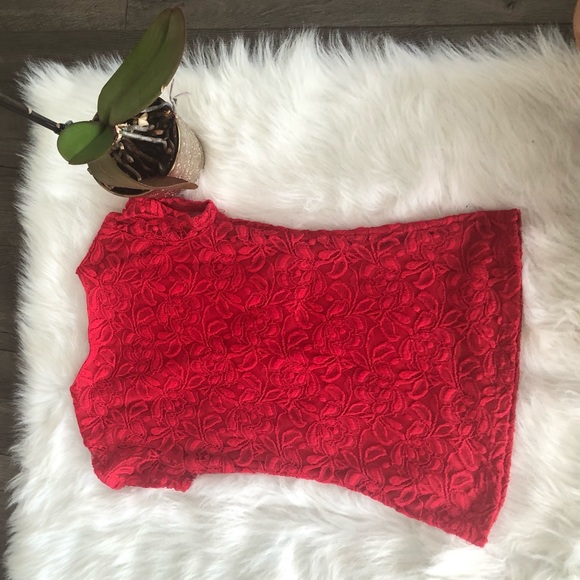 Guess elegant top❤️ - Picture 2 of 2